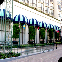 Bullnose Awnings